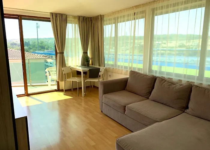 Отель Tabanov 3*